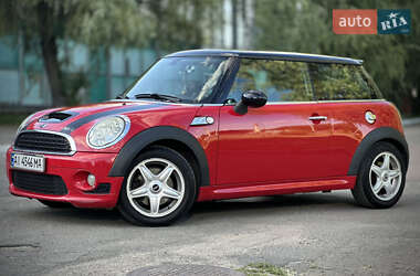 Хэтчбек MINI Cooper 2008 в 