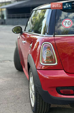 Хэтчбек MINI Cooper 2008 в 