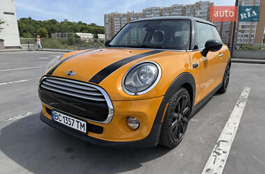 Хэтчбек MINI Cooper 2014 в Львове