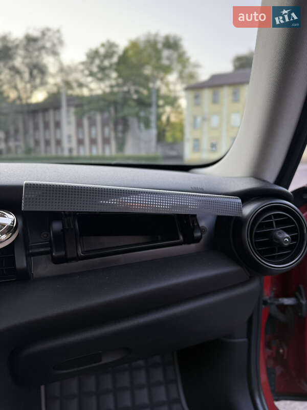 Хетчбек MINI Cooper 2014 в Дніпрі