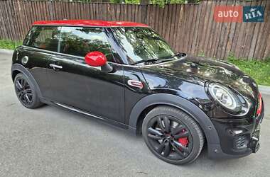 Хетчбек MINI Cooper 2019 в 
