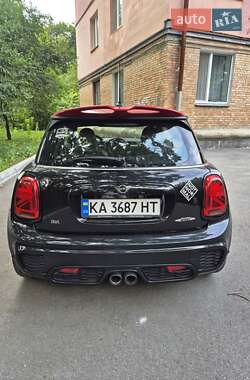 Хетчбек MINI Cooper 2019 в 