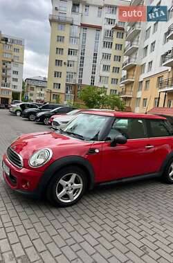 Хетчбек MINI Cooper 2012 в 