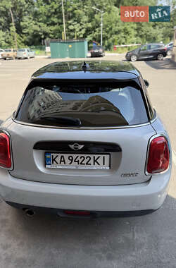 Хэтчбек MINI Cooper 2017 в 