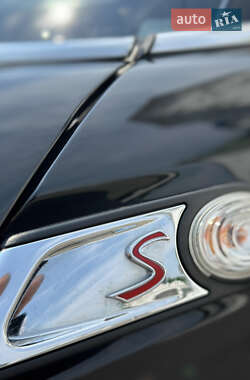Хетчбек MINI Cooper 2013 в 