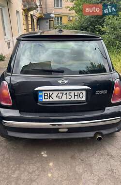 Хетчбек MINI Cooper 2004 в Рівному фото 5 Хетчбек MINI Cooper 2004 в Рівному