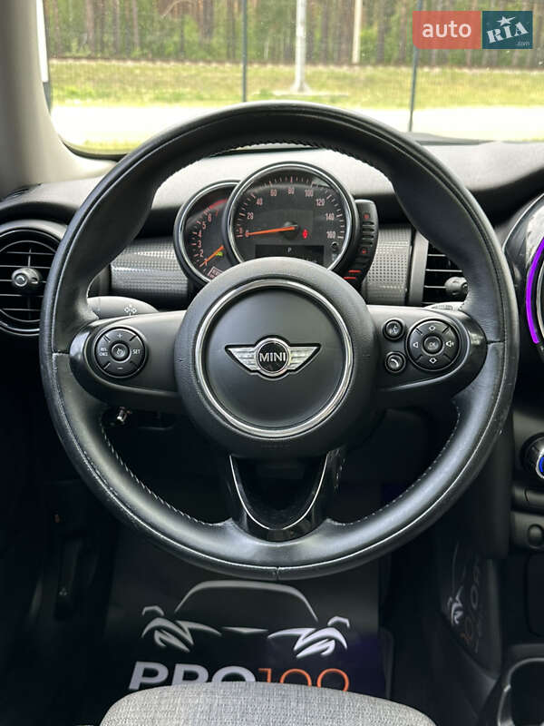 Хетчбек MINI Cooper 2016 в Гостомелі