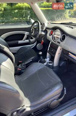 Хетчбек MINI Cooper 2002 в 