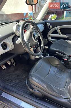 Хетчбек MINI Cooper 2002 в 