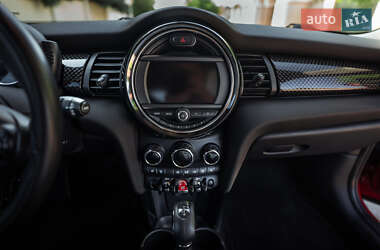 Хетчбек MINI Cooper 2014 в 