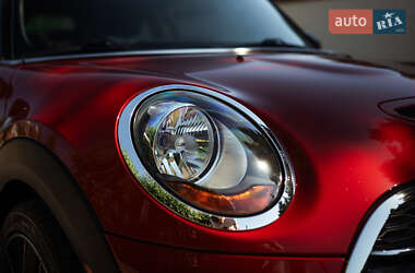 Хетчбек MINI Cooper 2014 в 