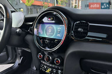 Хетчбек MINI Cooper 2022 в 