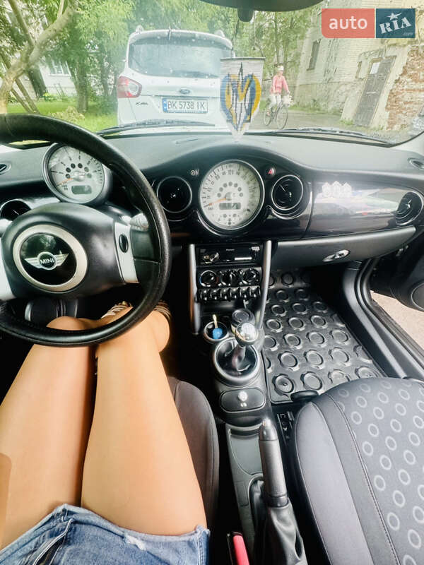 Хетчбек MINI Cooper 2005 в Бродах
