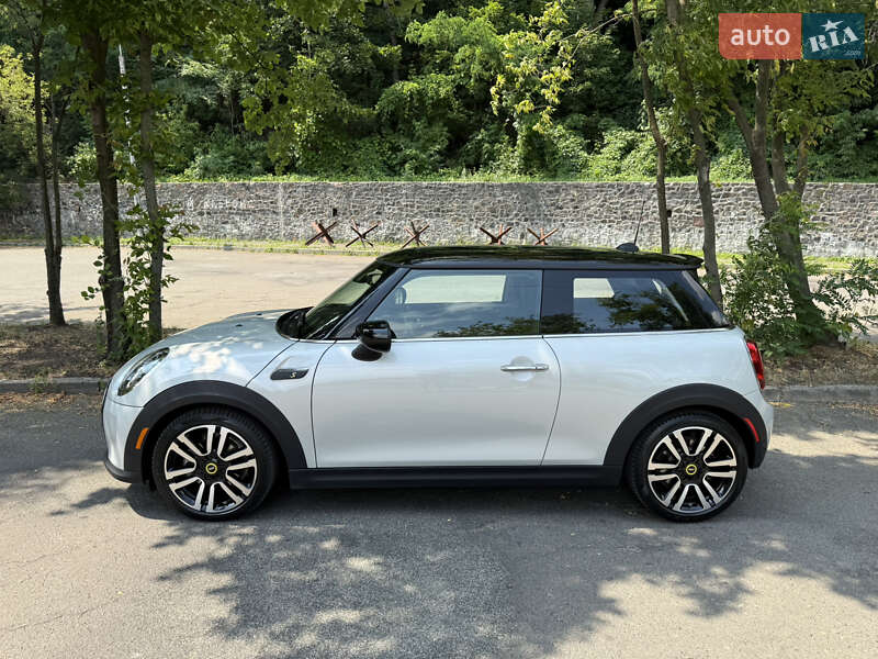 Хетчбек MINI Cooper 2022 в Києві