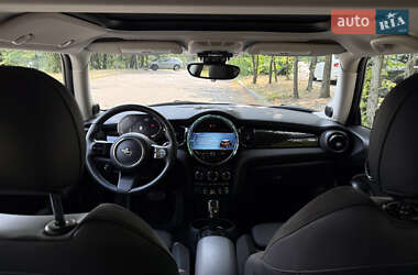 Хэтчбек MINI Cooper 2022 в 