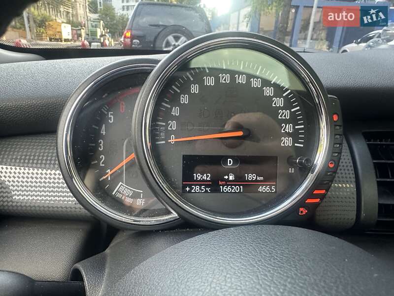 Хетчбек MINI Cooper 2016 в Києві