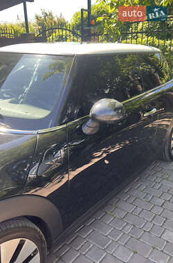 Хэтчбек MINI Cooper 2014 в Киеве