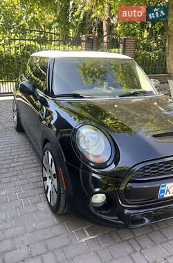 Хэтчбек MINI Cooper 2014 в Киеве