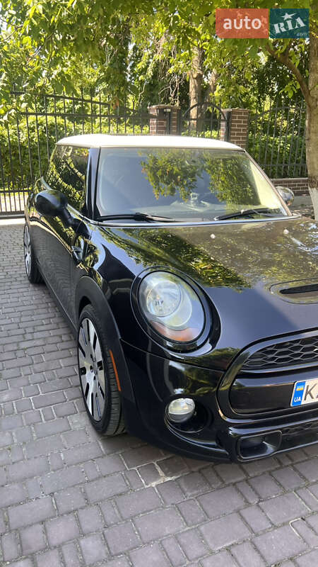 Хэтчбек MINI Cooper 2014 в Киеве