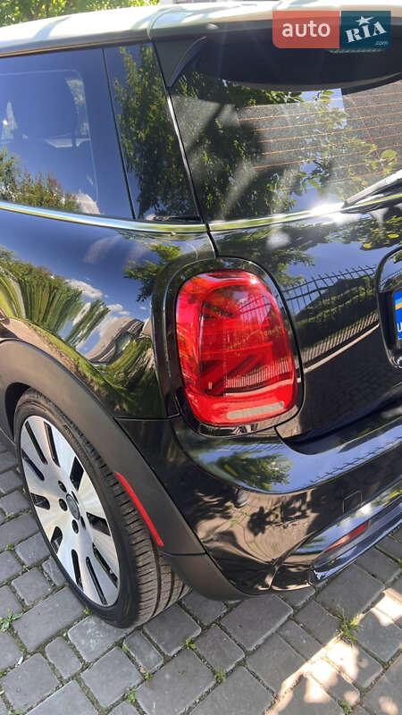Хэтчбек MINI Cooper 2014 в Киеве