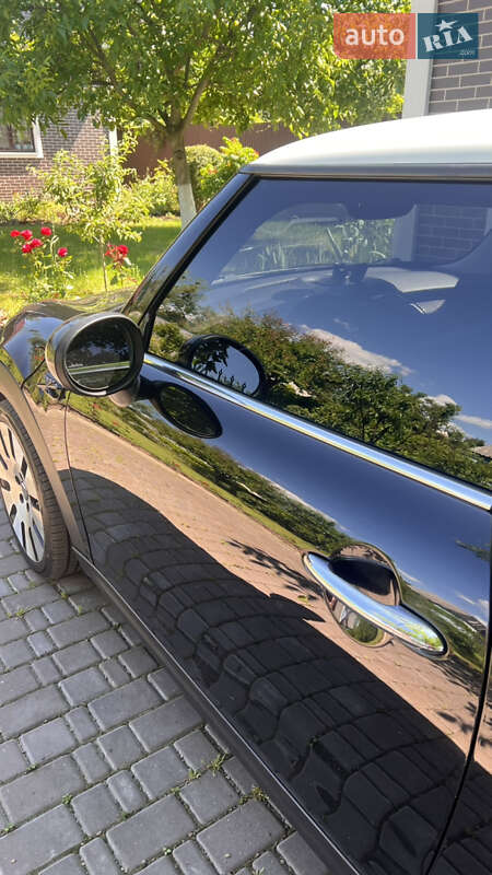 Хэтчбек MINI Cooper 2014 в Киеве
