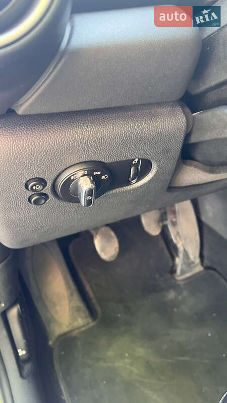 Хетчбек MINI Cooper 2014 в Києві