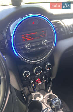 Хэтчбек MINI Cooper 2014 в Киеве