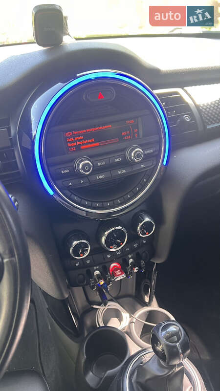 Хэтчбек MINI Cooper 2014 в Киеве