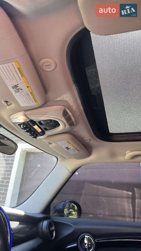 Хетчбек MINI Cooper 2014 в Києві