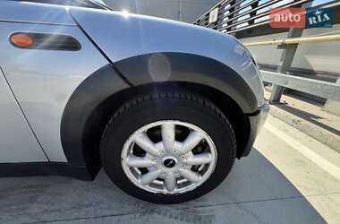 Хетчбек MINI Cooper 2002 в 