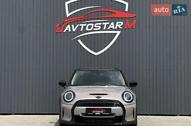 Хэтчбек MINI Cooper 2021 в 