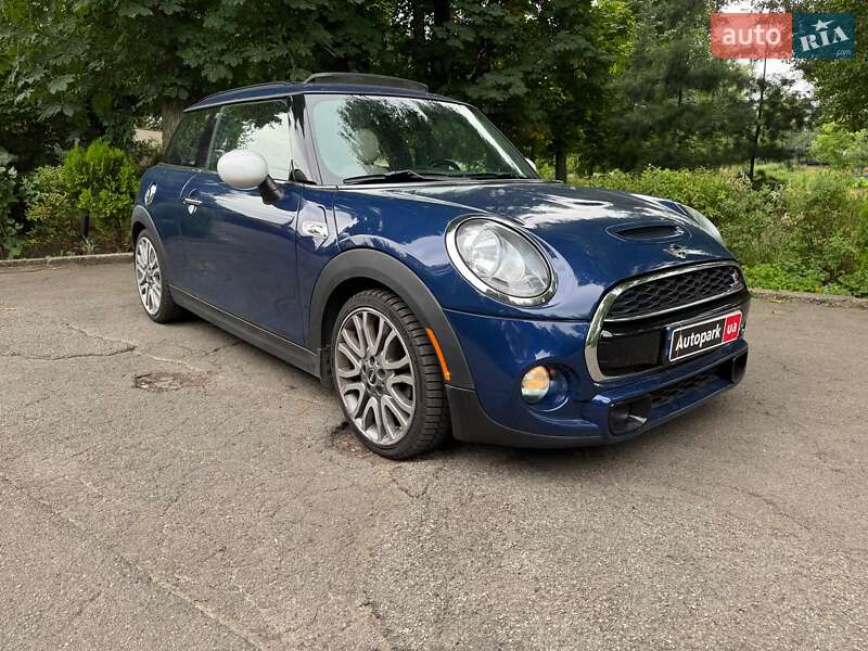 Хетчбек MINI Cooper 2015 в Києві