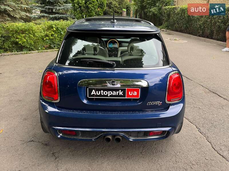 Хетчбек MINI Cooper 2015 в Києві