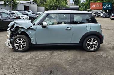 Хэтчбек MINI Cooper 2011 в Киеве