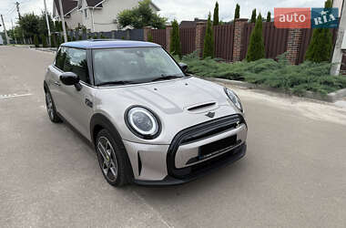 Хэтчбек MINI Cooper 2022 в 