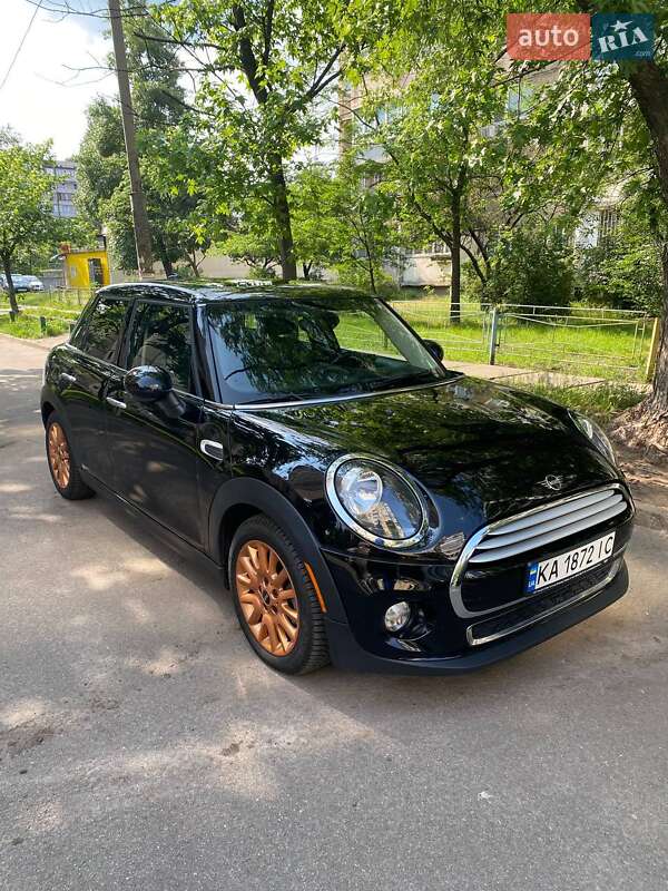 Хетчбек MINI Cooper 2018 в Києві
