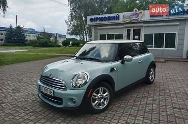 Хэтчбек MINI Cooper 2013 в 