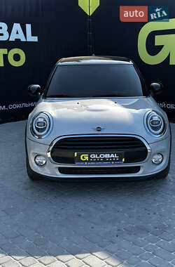 Хэтчбек MINI Cooper 2019 в Львове
