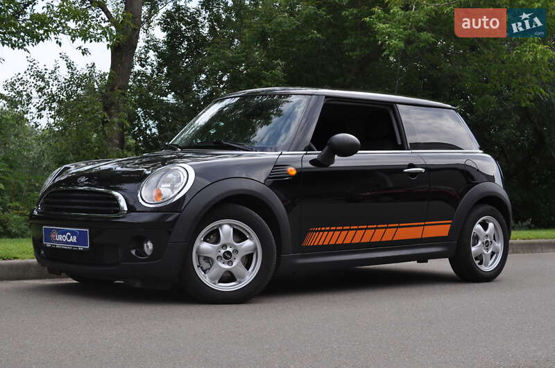 Хетчбек MINI Cooper 2010 в Києві