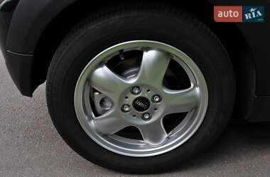 Хэтчбек MINI Cooper 2010 в 