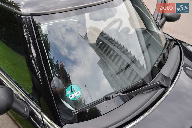 Хетчбек MINI Cooper 2010 в Києві