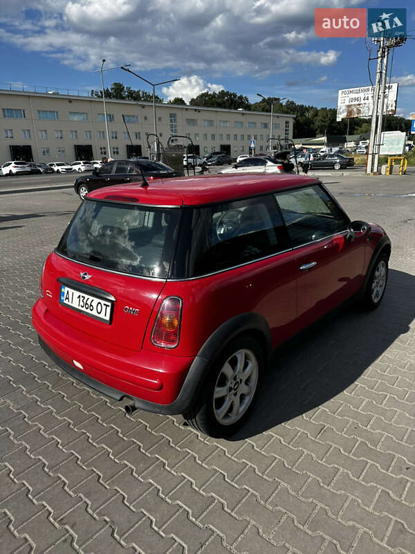 Хэтчбек MINI Cooper 2001 в Киеве