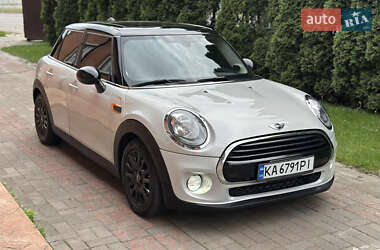 Хэтчбек MINI Cooper 2018 в 