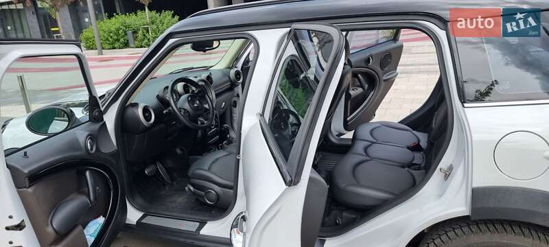 Внедорожник / Кроссовер MINI Cooper 2012 в Киеве