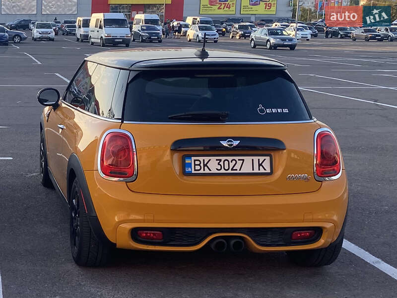 Хэтчбек MINI Cooper 2014 в Ровно