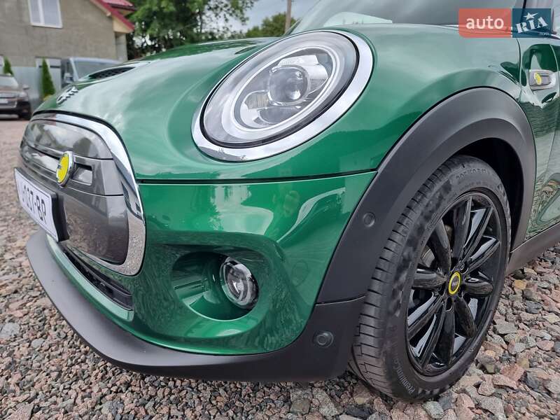 Хэтчбек MINI Cooper 2020 в Радивилове