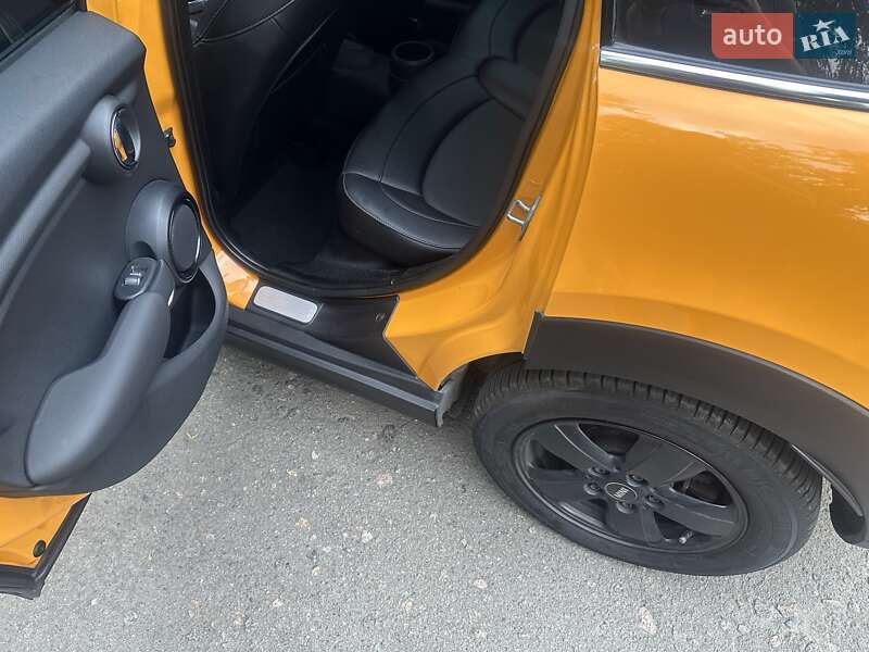 Хэтчбек MINI Cooper 2014 в Киеве фото 25 Хэтчбек MINI Cooper 2014 в Киеве