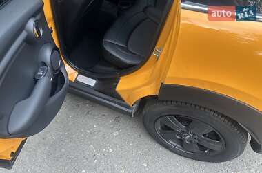 Хетчбек MINI Cooper 2014 в 