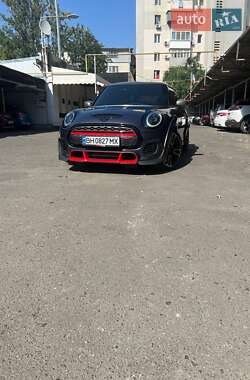 Хэтчбек MINI Cooper 2020 в 