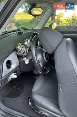 Хэтчбек MINI Cooper 2006 в 